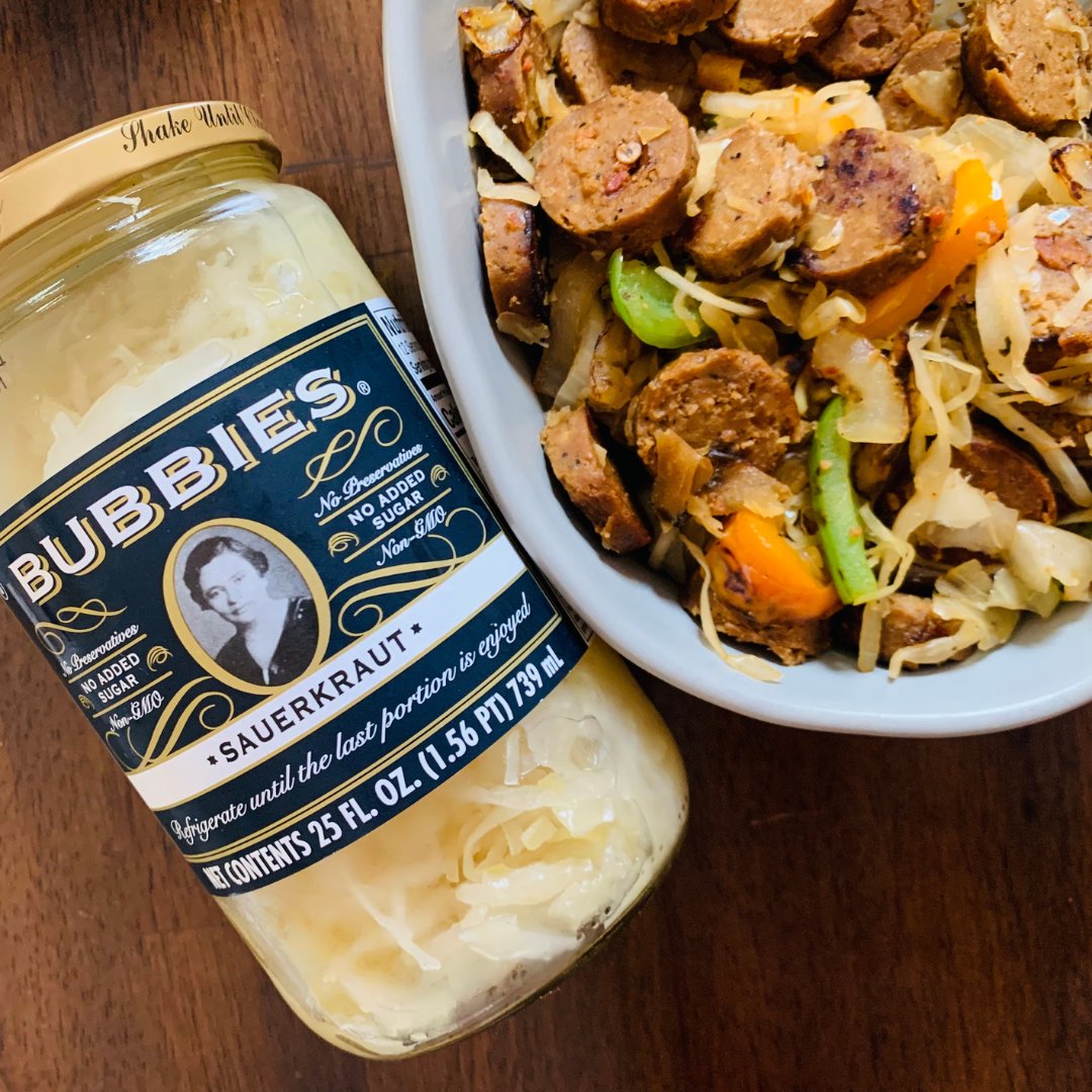 bubbiespickles's tweet image. Sausage + Peppers + my fermented Sauerkraut.

Don't over think dinner tonight. Keep it simple and delicious.

Get the recipe here: bubbies.com/recipes/kielba…