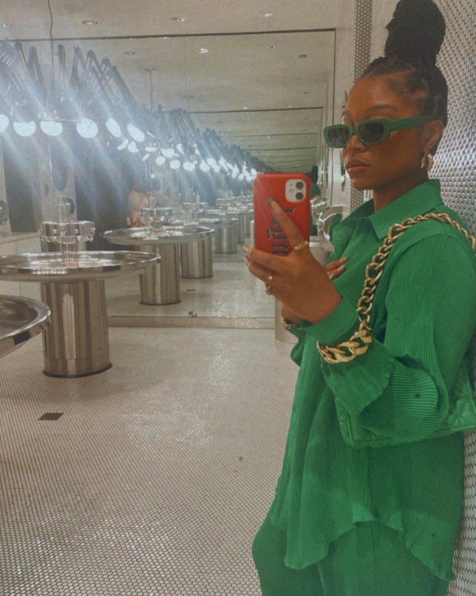 therealmayaj's tweet photo. NYC Nights ✨#Manhattan https://t.co/ONOpliZ0HQ