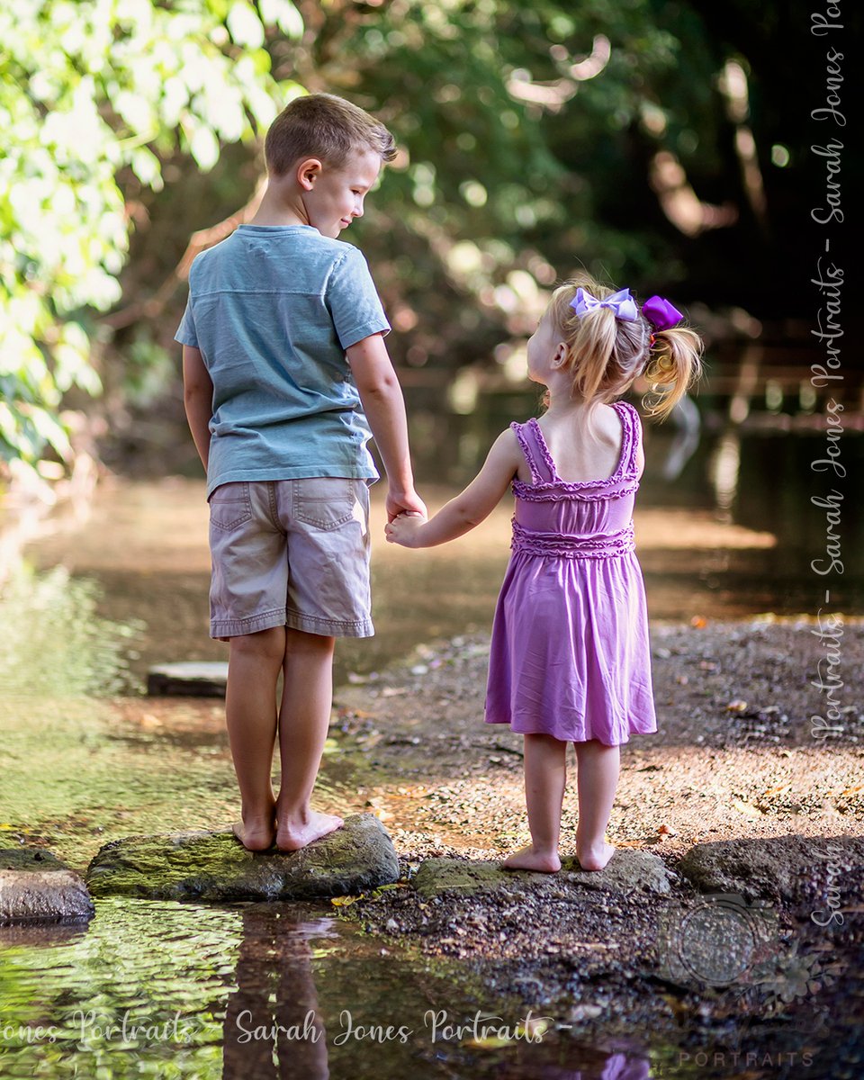 SarahJPortraits's tweet photo. Sweet sibling creek session yesterday <3
.
.
.
#sarahjonesportraits #springhilltnphotographer #springhilltnphotography #minisession #siblingsession https://t.co/LsesEbDjdw