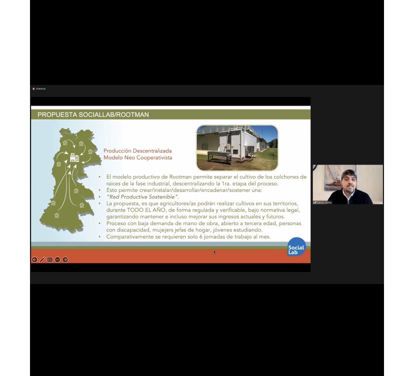 ! Gran noticia ! 
<a href="/Rootman_Chile/">Rootman</a> expone en <a href="/Senado_Chile/">Senado Chile</a> su sustituto del pompon que permitiría una transición justa a quienes extraen el musgo, hacia cultivo sustentable de raíces de gramineas .
<a href="/Maisa_Rojas/">Maisa</a> <a href="/tvalenzuelavt/">Esteban Valenzuela Van Treek</a> <a href="/CECPAN/">CECPAN</a> <a href="/RedHumedalesCH/">Red Plurinacional Humedales de Chile</a> <a href="/WCS_Chile/">WCS Chile</a> <a href="/pamela_poo/">Pamela Poo🌱</a>