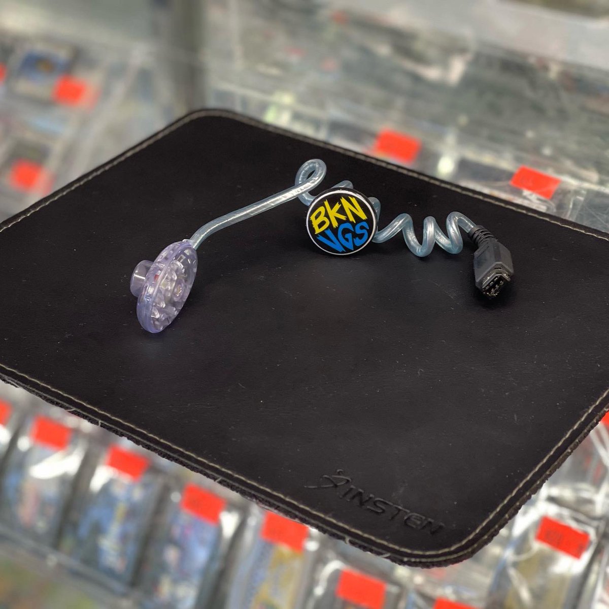 bklynvideogames's tweet photo. Who remembers using the worm light to play at night ??? 

Indigo Gameboy advance now available and worm light too! 
#gba #nintendo #gameboyadvance #wormlight #retroshop #brooklynvideogames #bvg https://t.co/Ffe0smaOkN