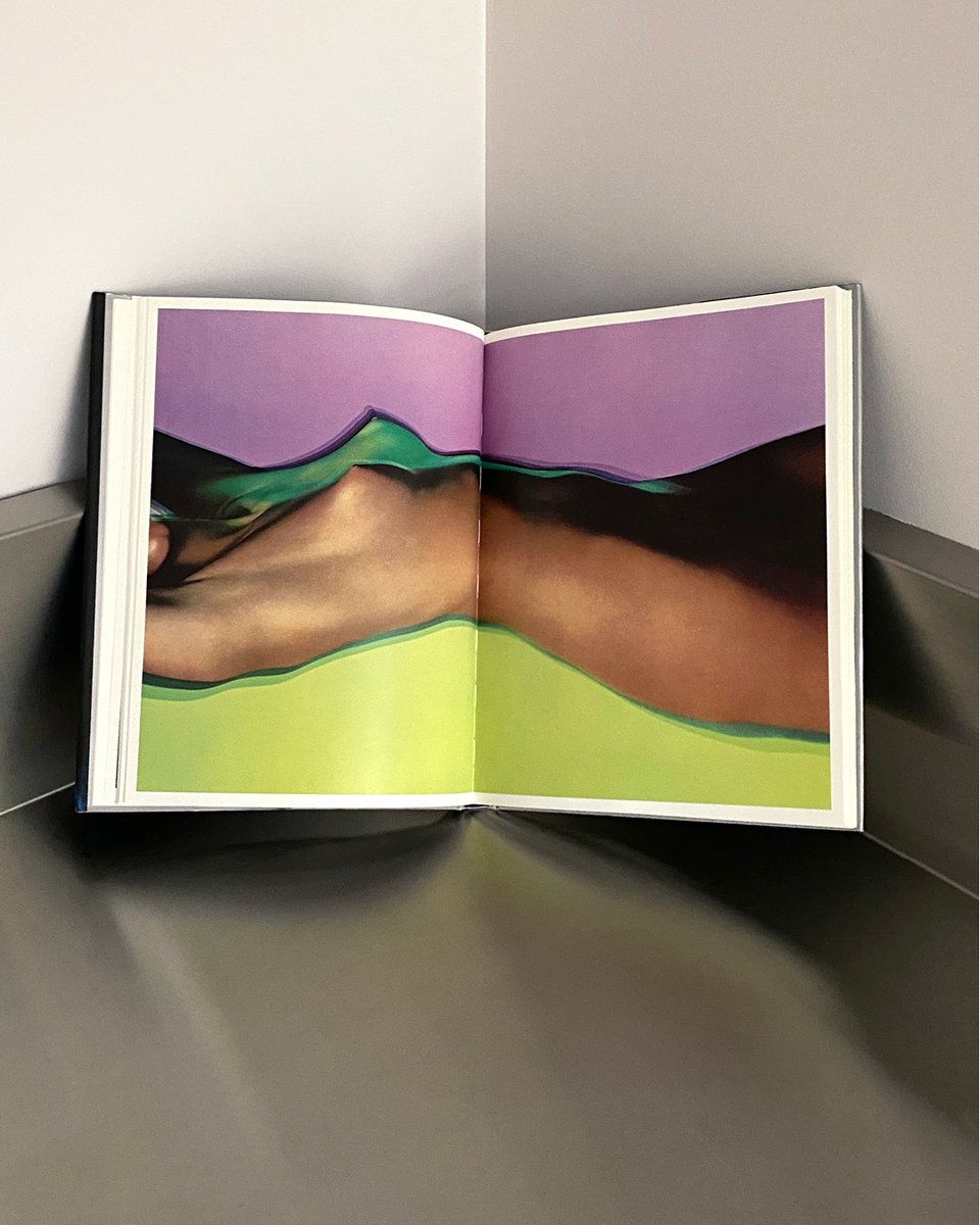 acnestudios's tweet image. #FromtheLibrary: Hiro by Richard Avedon. A master of precision, elegance, and startling graphic imagery, the extraordinary brilliance and range of Hiro&apos;s photography is presented for the first time in this book.