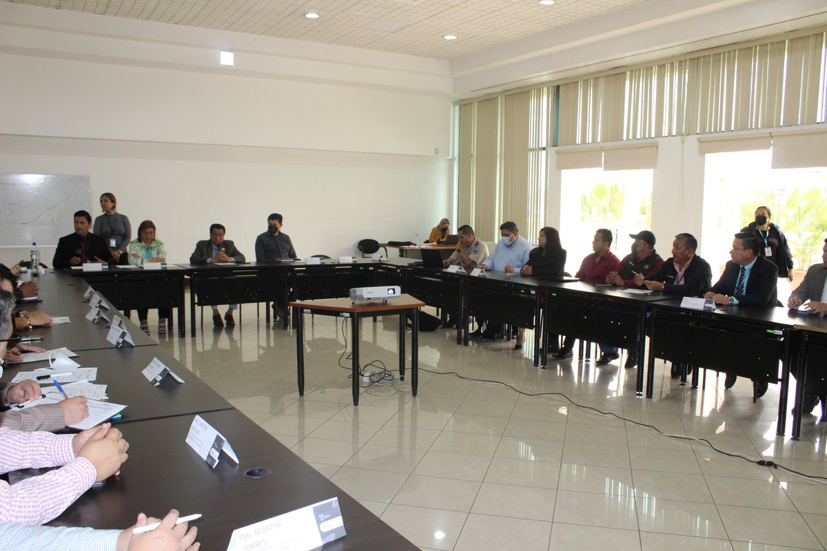 EducacionZ5_Ec's tweet photo. [GUAYAS] @monka78, coordinadora de @EducacionZ5_Ec, participó en la mesa técnica “Comité Territorial Provincial de Prevención Integral de Drogas - Guayas”, por parte de @goberguayasec.
#EncontrémonosPorLaEducación https://t.co/5h51Gfz7nS