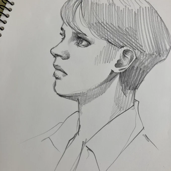 #데일리_크로키_최소_3장 