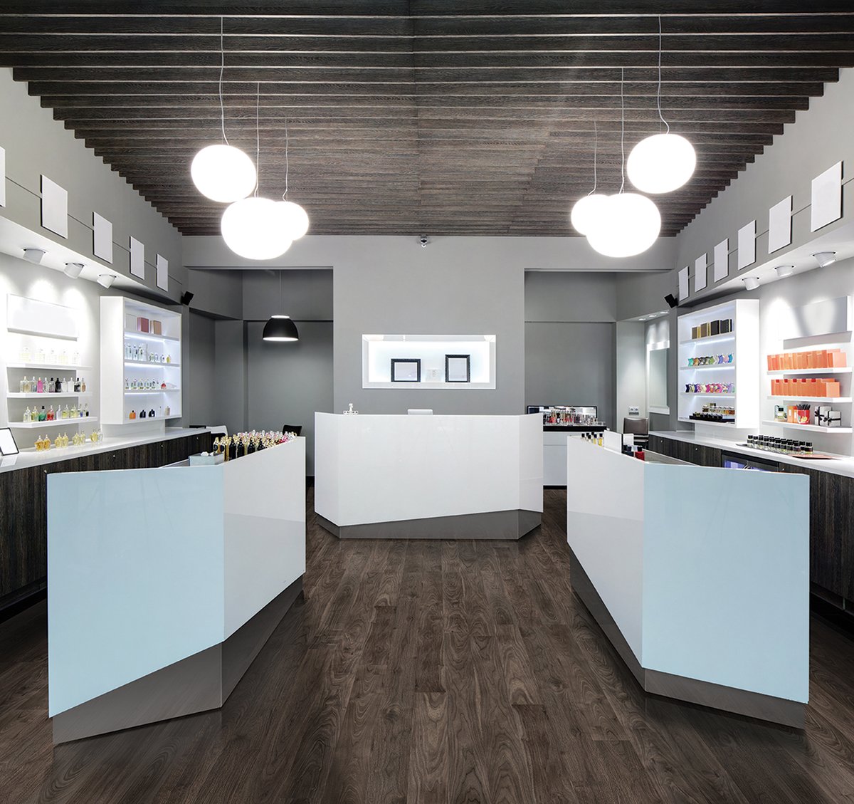 Teknoflor's tweet photo. Forestscapes "raven" is the perfect fit in this modern retail space! Order samples here: https://t.co/UMXqtrgLwb #flooring #commercialdesign #resilientsheet #floors #retailspace https://t.co/0wzPMxtthP