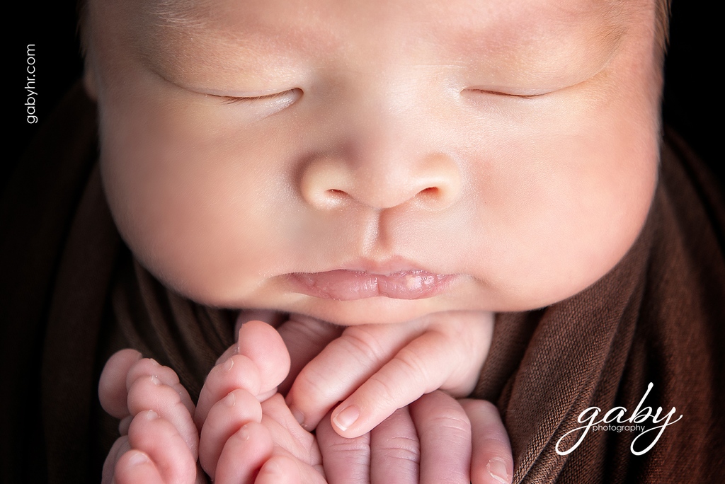 UAE_babyphotos's tweet photo. #kids #family #love #friends #newbornphotography #bestnewbornphotographer #cute  #babyphotography  #pregnancy  #baby  #newborn #newbornpictures #babypictures #motherhood #momlife #parenthood #ivf  #inabudhabi #uae #babyphotos

♥️ https://t.co/ERUDan0iWZ  ♥️ M.056222830 https://t.co/cgEcNxJYXC