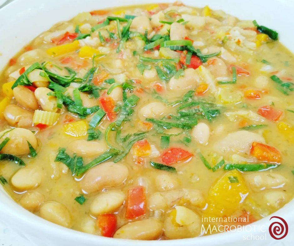 Bean stew anyone? 

This stew is made with ingredients that nature created to help us align and attune to the energies of summer. 

Find out more here: buff.ly/2D1FnAw