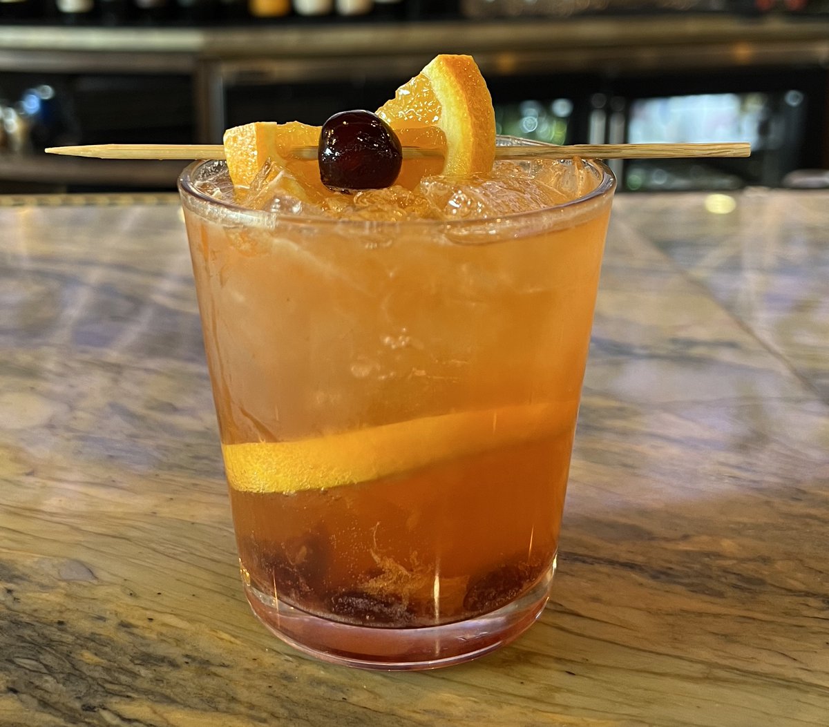 chelseywisco's tweet photo. 🥃public service announcement that the @CapTimes #MadisonOldFashionedWeek begins FRIDAY

this event is so beautifully wisconsin: https://t.co/0jlXu2RyQI https://t.co/hPefJKM3cF