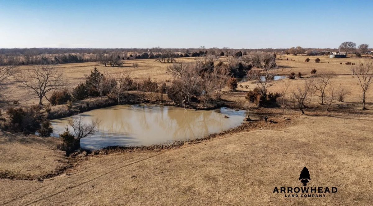 schultzy300's tweet photo. Arrowhead Land Company
Nowata County, OK ~ 60 acres
Cattle Operation and Home🔥
#arrowheadlandcompany #win https://t.co/zUr3HJIfgZ