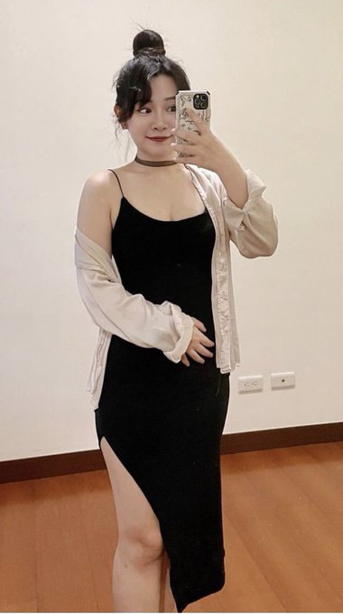 晚ㄤ～明天拍片一整天❤️穿這樣嘿嘿 https://t.co/XpVw4ww6sX