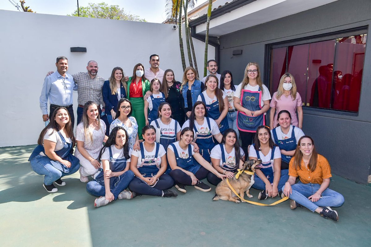 juntasuncion's tweet photo. La guardería de la Junta Municipal de Asunción, “Concejalitos”, se vistió de fiesta en conmemoración al día del niño y además celebró sus 8 años de vida institucional con la presencia del presidente de la JMA @LuiferBernal y otros concejales.
#JuntaAsu 🎂🎉🤸‍♂️🤸‍♀️ https://t.co/O1ZEEBKZSY