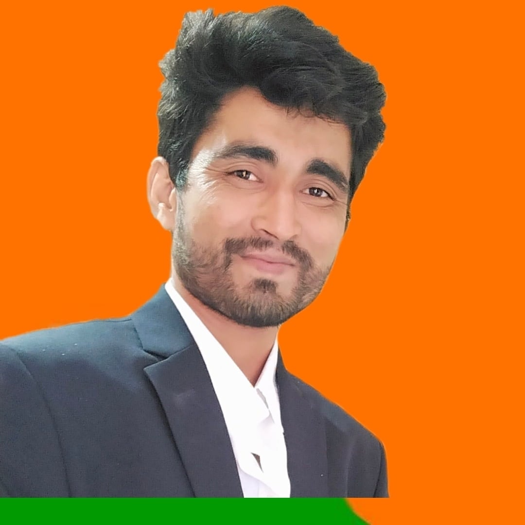 AmbrishPawar24's tweet photo. #NewProfilePic https://t.co/AjFN5GWOnU