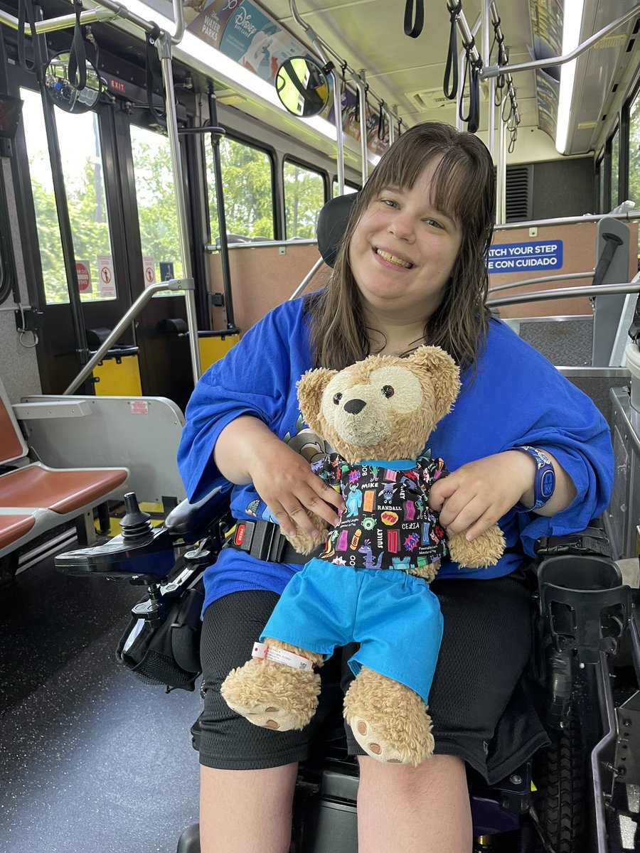 disneylover2100's tweet photo. me and Duffy were only one on bus on our way to magic kingdom. @WaltDisneyWorld #MagicKingdom #disneybus #DisTwitter #duffythedisneybear https://t.co/N0nAal00DG