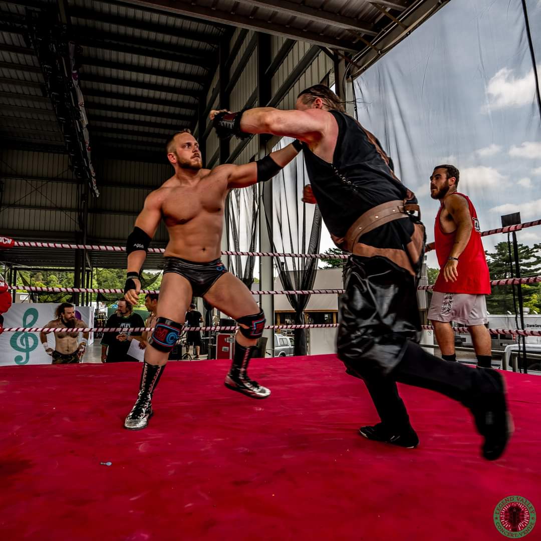 Another photo I found from my JCW tryout a few weeks ago? Or perhaps a scene from the greatest semi-nude dance battle of all time? #Wrestling #GOTJ #GatheringOfTheJuggalos #JCW