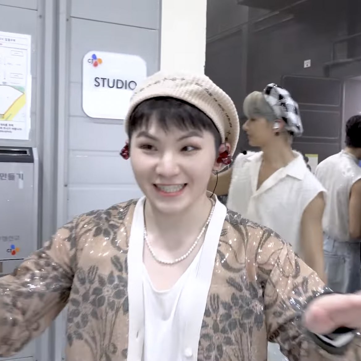 lq woozi (@wzphotos) on Twitter photo 
