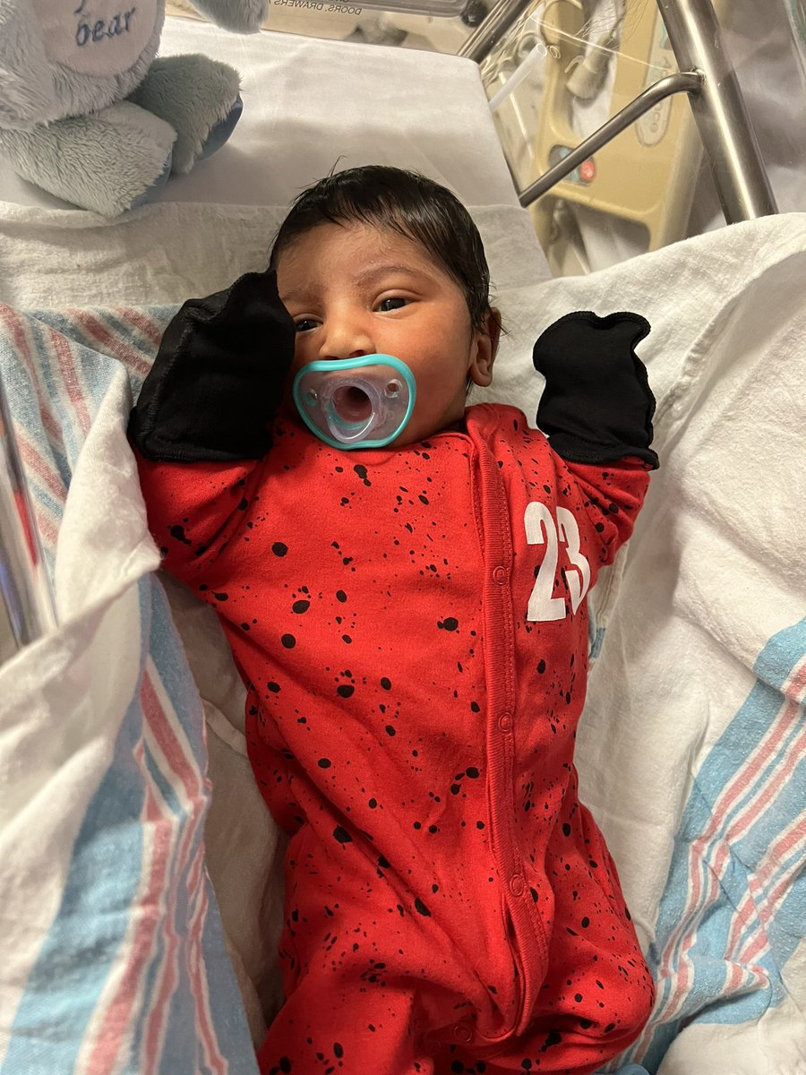 sailloutt's tweet photo. Y’all I’m so in love. 🥺🙏🏼😍 https://t.co/2bO1FExjoG