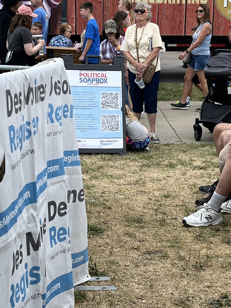 smithbm12's tweet photo. Some days the #DMRSoapbox schedule sign becomes a magical tunnel to entertain kids while their parents listen to politicians at the @IowaStateFair! https://t.co/VVMK56YjYJ