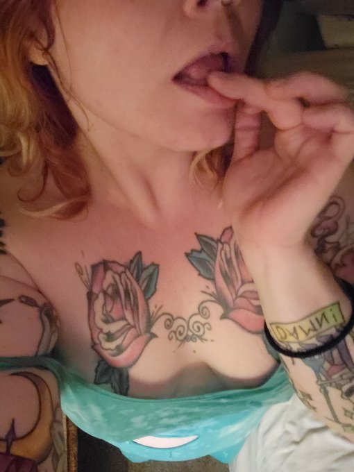 Brand new 10 minute just posted to my page. Cum see!  https://t.co/G8sgBcmnFu https://t.co/6Anx4qfd0