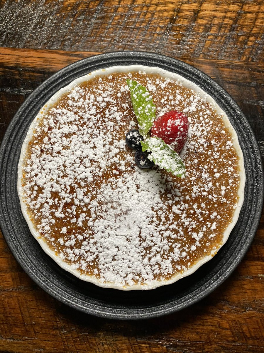 FudoATL's tweet photo. When’s the last time you treated yourself to our Earl Grey Crème Brûlée? #fudoatl #cremebrulee #earlgreycremebrulee #chambleeeats #atldesserts https://t.co/JAO7XPUB0q