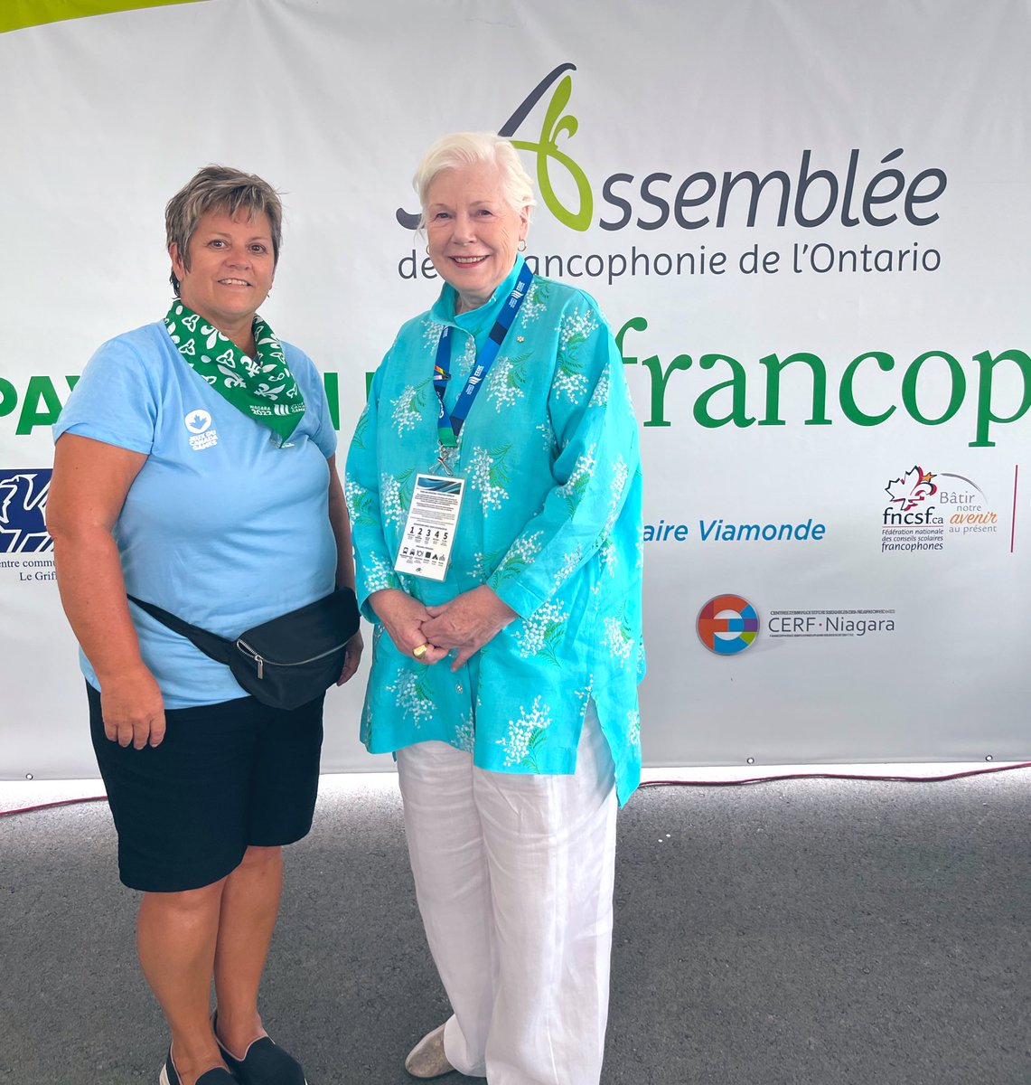 mchartrand2's tweet photo. Quel honneur pour le pavillon de la francophonie d'avoir reçu hier la visite de l'HONORABLE ELIZABETH DOWDESWELL, LIEUTENANT-GOUVERNEUR DE L'ONT. Nous avons partagé l’importance pour une présence bilingue pendant les jeux et les activités. @ONfr @ONfr_TFO @FNCSF @MonAssemblee https://t.co/GfAacmqr6c