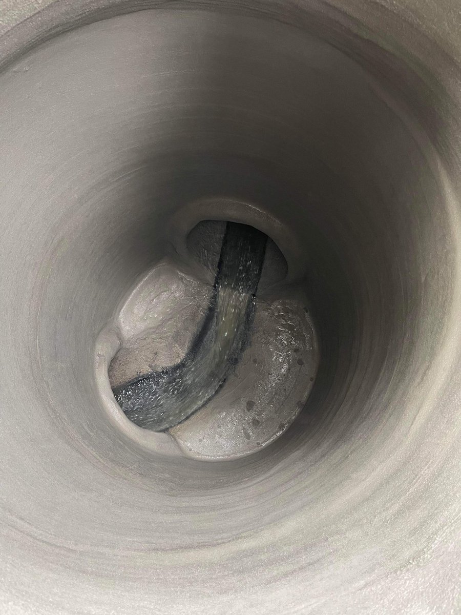 Structured Solutions, LLC (@structuredl) on Twitter photo Spin-Cast before and after of <a href="/VortexCompanies/">Vortex Companies</a> GeoKrete. #manhole #trenchlesstechnology #rehab #restoreourinfastructure Spin-Cast before and after of <a href="/VortexCompanies/">Vortex Companies</a> GeoKrete. #manhole #trenchlesstechnology #rehab #restoreourinfastructure