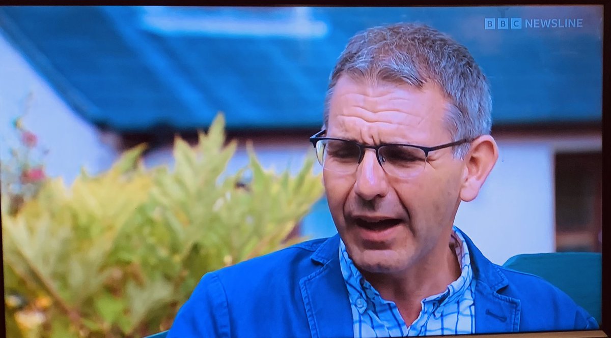 EamonnMallie's tweet photo. We thought momentarily ⁦@BBCMarkSimpson⁩ was interviewing himself in the evening news … In fact he was interviewing Tim Magowan Executive Director of Corrymeela. ⁦@BBCGarethG⁩ ⁦@taramillstv⁩ ⁦@julianoneill⁩ ⁦@bigkenreid⁩ ⁦@StephenGrimason⁩ https://t.co/wYaHNzrSJY