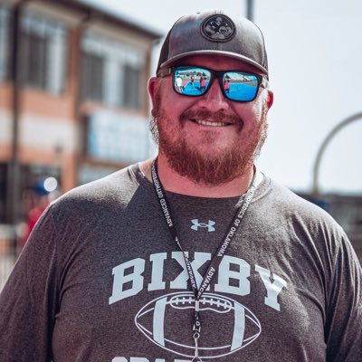 #NewProfilePic thanks <a href="/BigRichContent/">Wes Richardson</a> for the new profile pic!!!