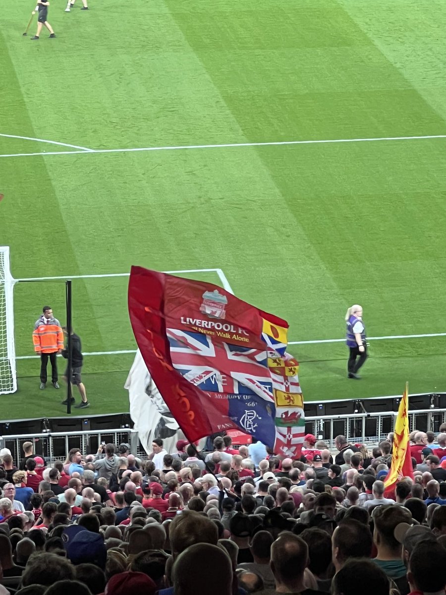 jaytothelo's tweet photo. swear they keep stitching even worse flags on to it every season 🥴 https://t.co/HhV8cEHX0M