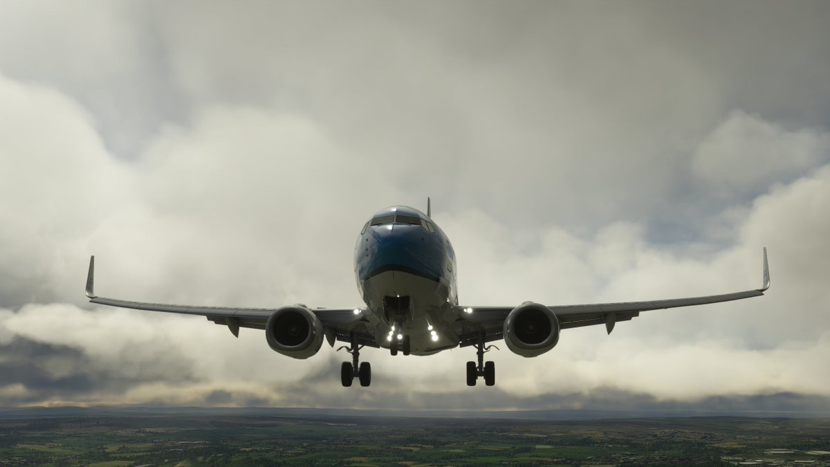 MaikelMcGiver's tweet image. On short final runway 06 at Edinburgh Airport (EGPH/EDI), winds were calm today so the landing was nice and smooth. #MSFS2020 #MSFlightSim #KLM #Flightsim #Aircraft #PMDG #B737 #Boeing #Private #Vatsim #Aviation #Flying @MSFSofficial @PMDGSupport #Twitch twitch.tv/MaikelMcGiver