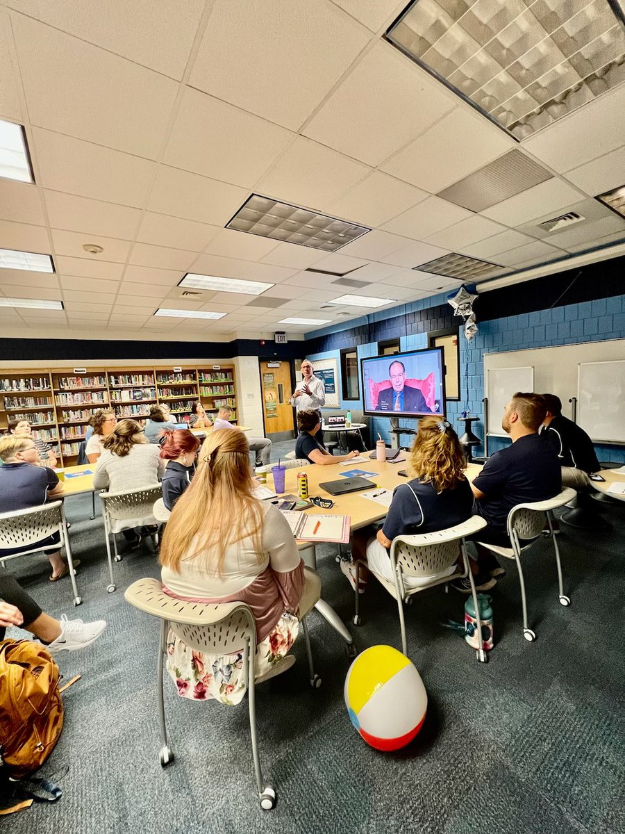 The Learning Pit tweet media