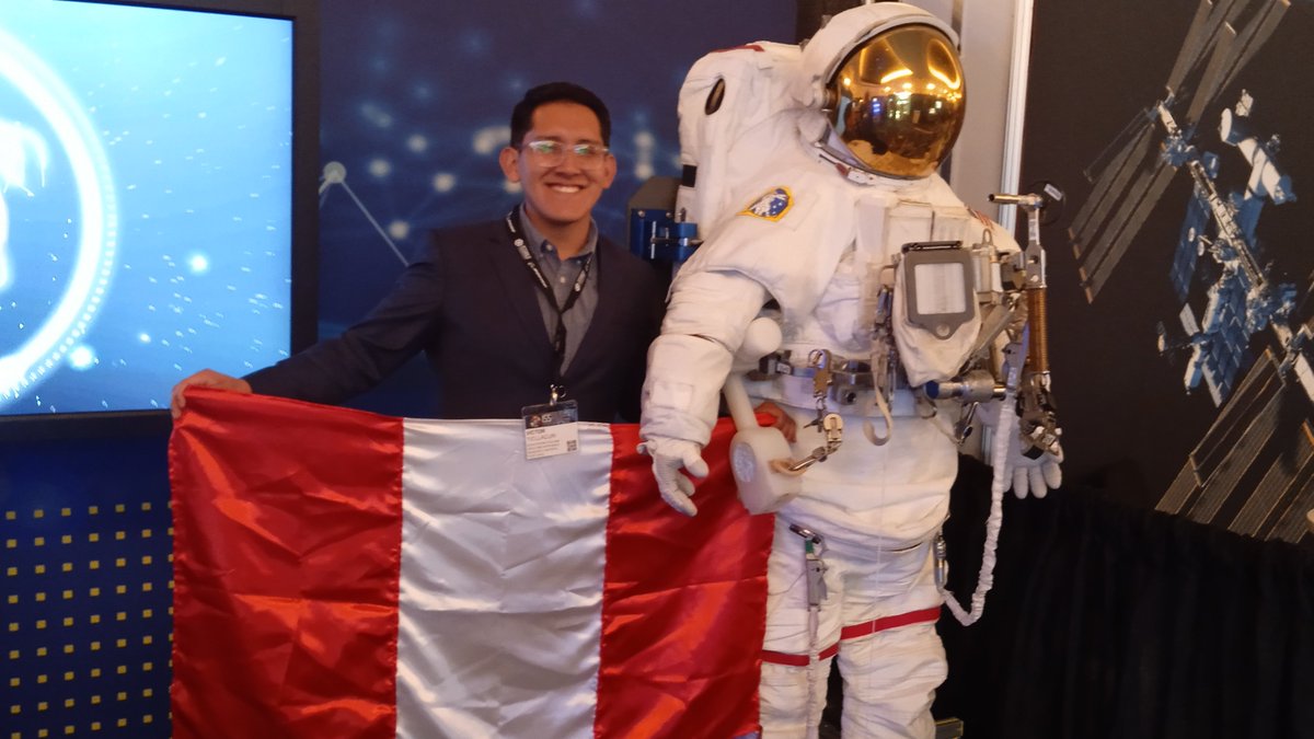 VTicllacuri's tweet photo. Delighted and proud to have presented our project @BIO_SM_AdAstra at the #ISSRDC22 and to represent the Latin American region, my country 🇵🇪 and my universities @pucp &amp; @CayetanoHeredia. 

#NASA 
#InternationalSpaceStation 
#AdAstra https://t.co/CRdWgF2bJM