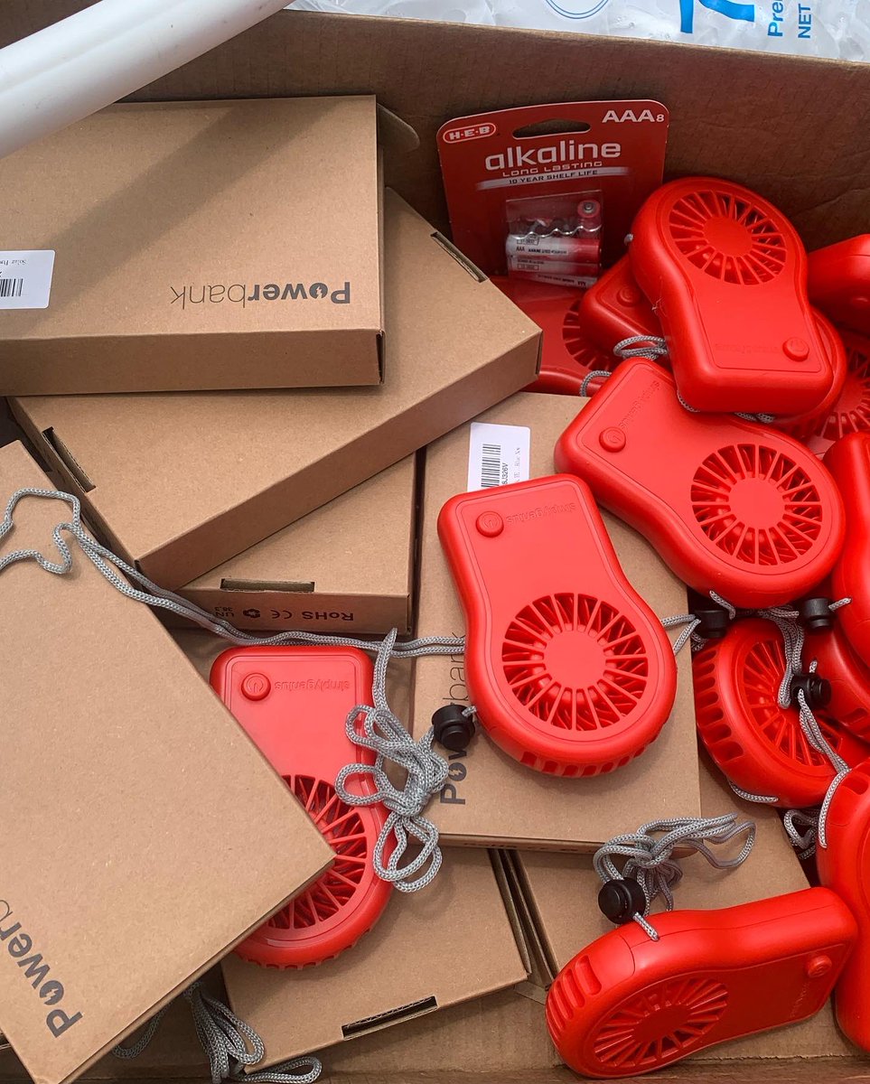 Our summer of solidarity fundraiser is officially over🥳🥳 This past sunday we were able to distribute fans, coolers, and solar power battery packs to our community members! Big shoutout to our friends over at <a href="/htxcommfridges/">Houston Community Fridges</a> for supporting our efforts!