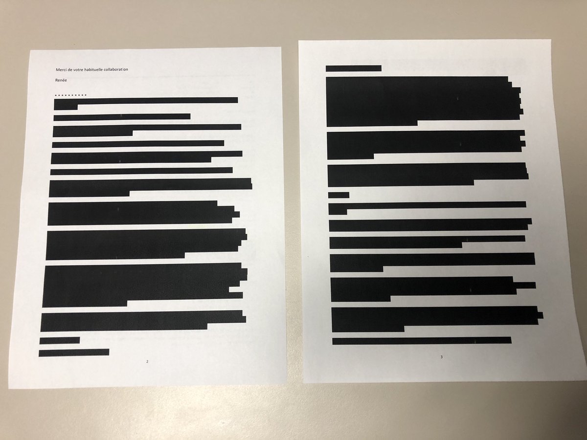 Le mot *indépendante* écrit noir sur blanc. Comme le couvre-feu.