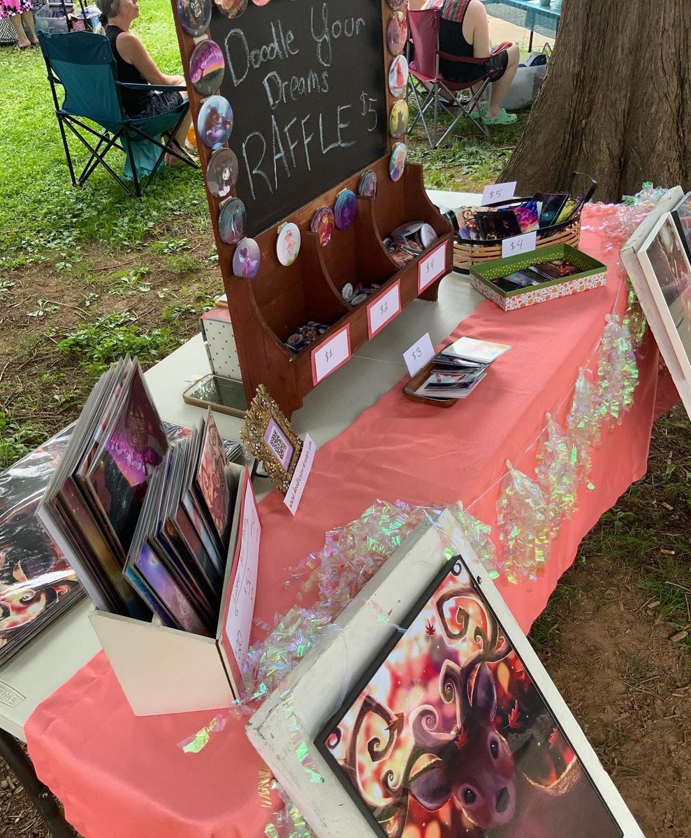 SealeaMarie's tweet photo. My little set up for this last weekend’s art pop in Johnson City, TN! 🤗🫧 I just realized I have never posted my festival set ups before. I was selling prints, stickers, and pins! All of these items I have available on my website as well. 🌱

#artpopup #artprints #artbusiness https://t.co/Pn6DTpoTmx