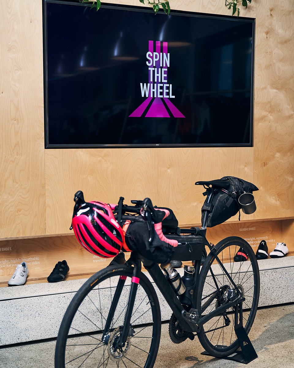 cehl's tweet photo. @rapha connects – my first big stop at the Rapha RCC Club Berlin is over and I have to thank all the participants for their warm welcome and support. More to find on my LinkedIn Profile Christian Ehl #rapha #rapha_rcc #raphaberlin https://t.co/KbcTX3JNY5