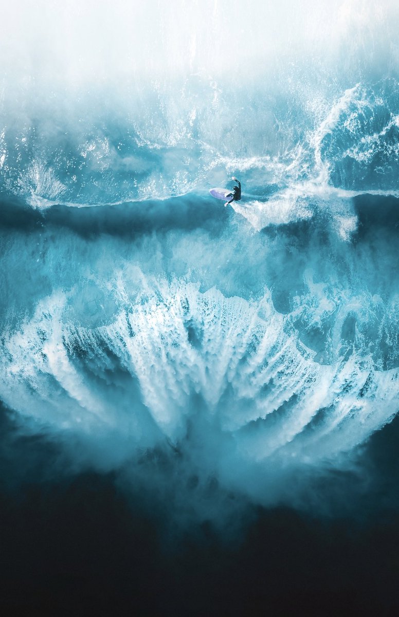 PHLYimages's tweet photo. It’s been a long time in the making… but seriously thrilled that the queen @cmbarce1 has kicked off the auction for my @SuperRare genesis - Chasing Waterfalls! Thanks so much 🙌🏽💎🌊 https://t.co/WNRqkFW0sc