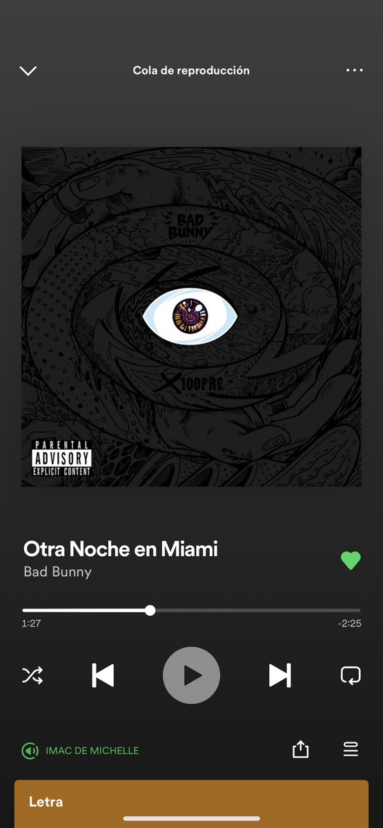 michimejiar's tweet photo. Nunca le voy a perdonar a @sanbenito que fui a verlo hasta miami y no cantó esta joya https://t.co/lmKYAI6iMC