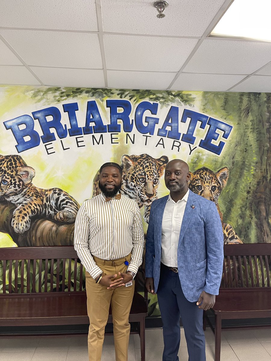 Thanks to @DrKwabena for coming by @BGE_Jaguars to see what our jags are working on this school year. @FortBendISD