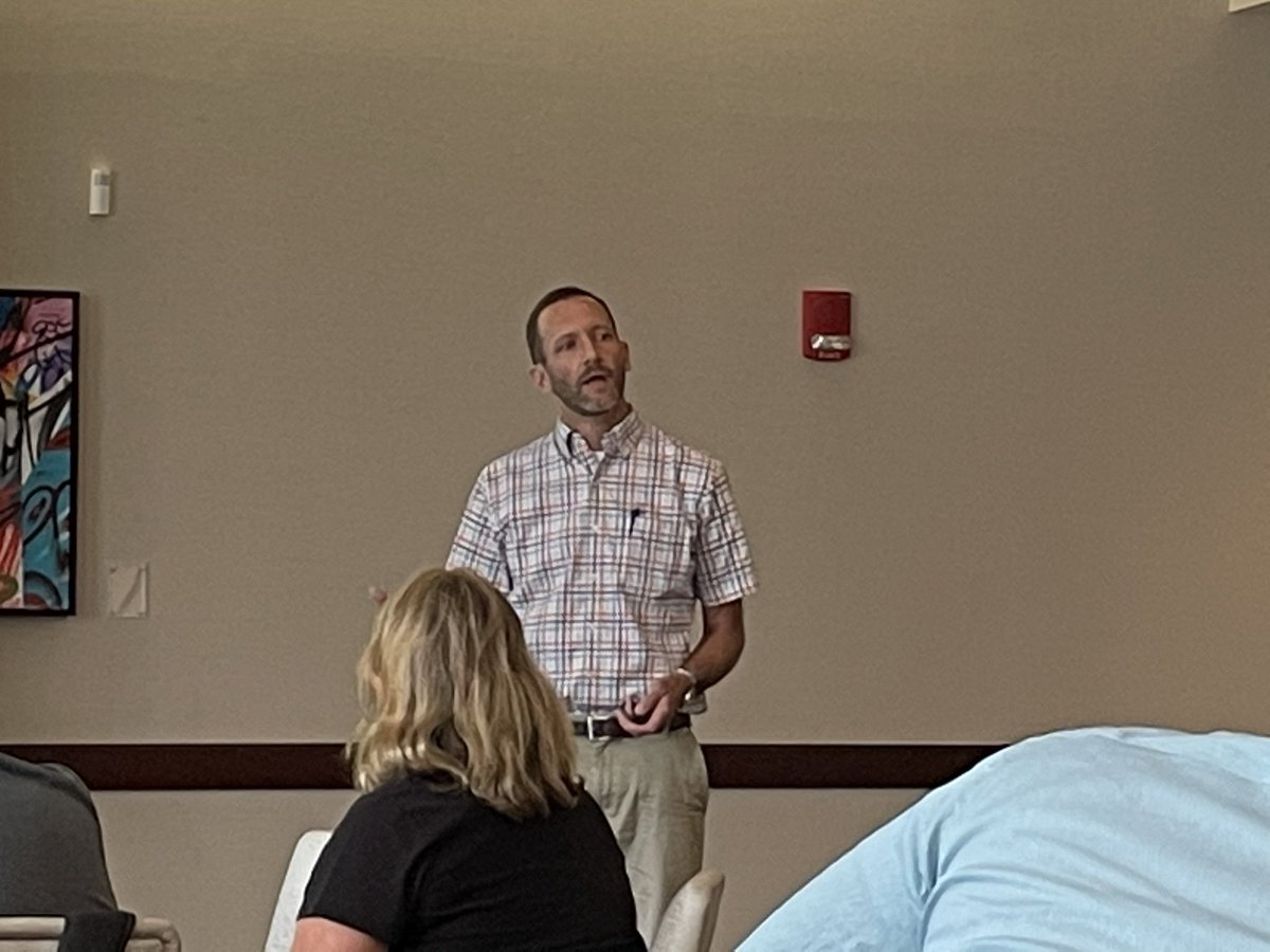 GayleneRileyCU's tweet image. Mark Pearson and Martha Claire Bullen of #CommunitiesUnlimited participating as presenters at the #2022RCAPNationalConference.
