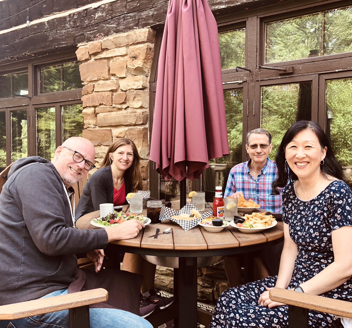 We are working…but here is another <a href="/ESRQuaker/">Earlham School of Religion</a> faculty retreat dining picture.