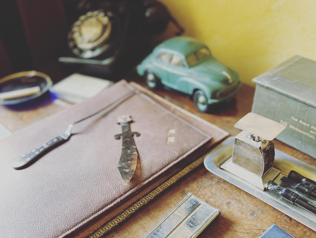Fascinating visit to Nuffield Place in Oxfordshire, home of the man behind Morris Motors. 
Thanks <a href="/LancashireRob/">Rob 🏳️‍⚧️🏳️‍🌈</a> <a href="/southeastNT/">National Trust South East</a> #nuffieldplace #nationaltrust