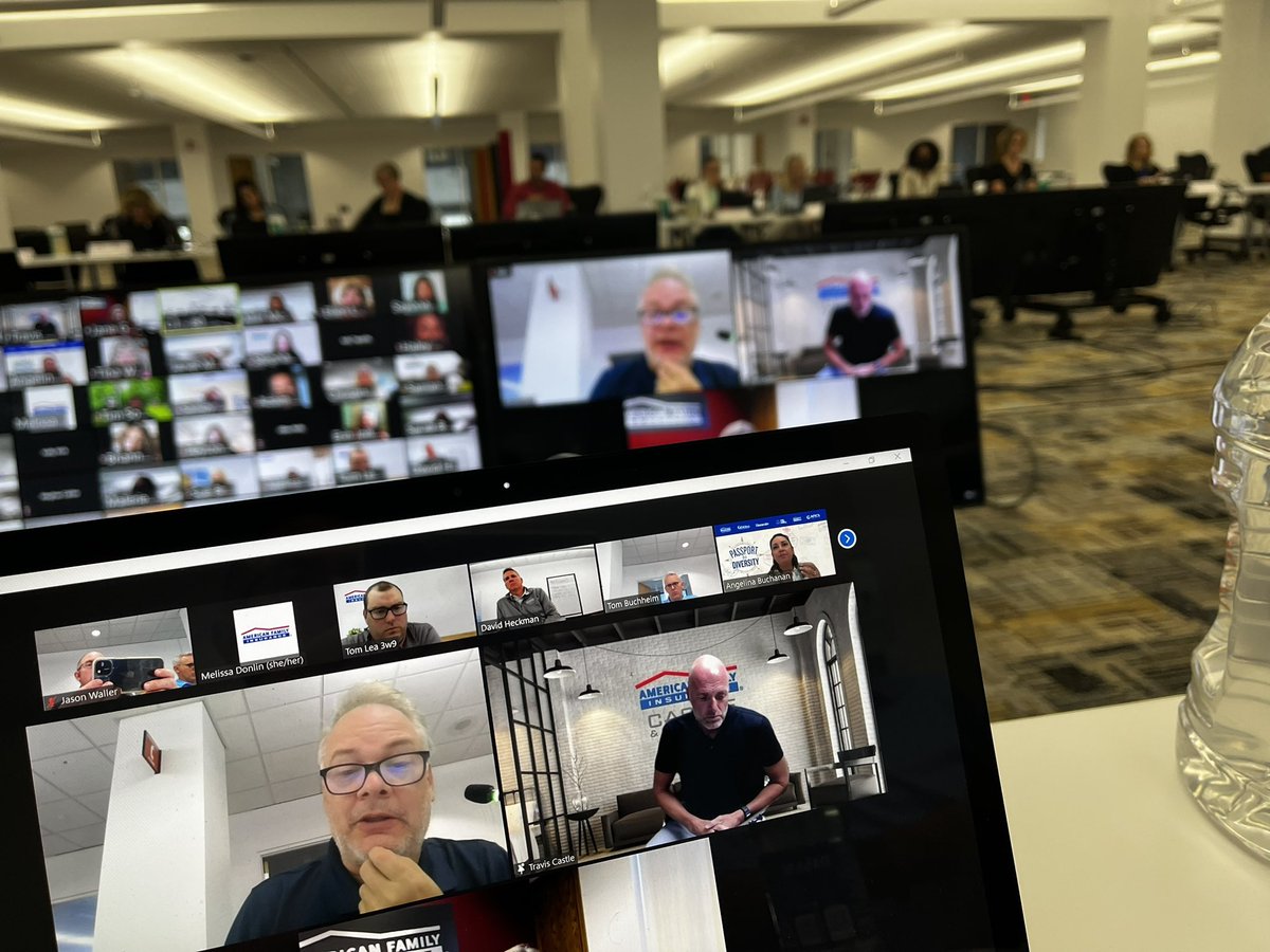 JasonMWaller's tweet photo. Remember, we’re more Capable when we’re Together.
Great day with the enterprise comms crew. #OneAmFam #iwork4amfam https://t.co/yVEfTYfwQb