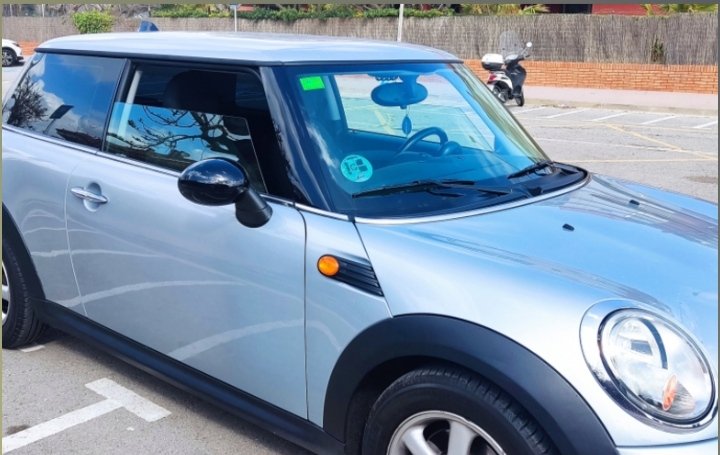 SocialCar tweet media