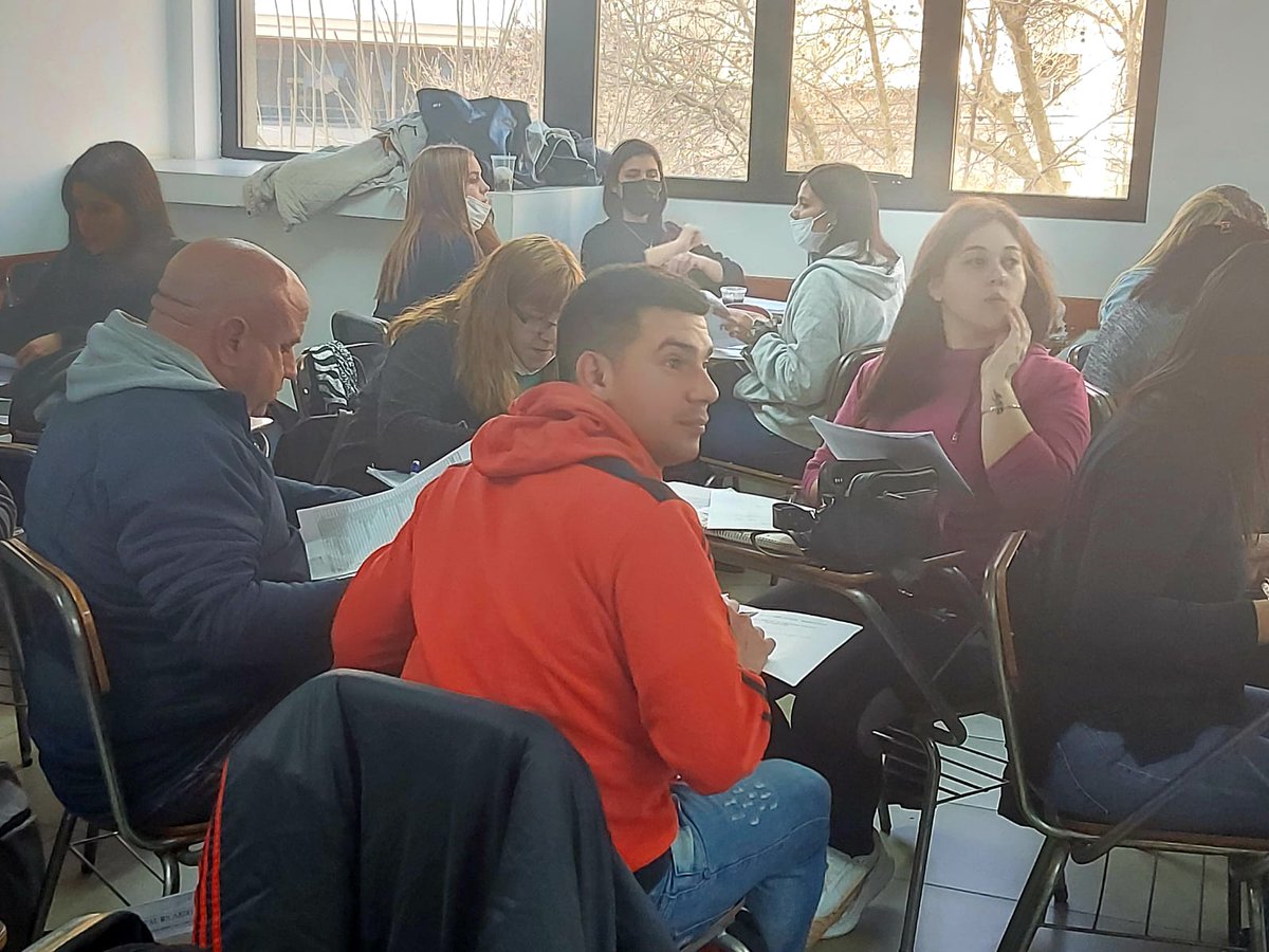 SindicatoDSalud's tweet photo. #SAMO365
En el @InstitutodelSSP
Curso de SAMO Nivel ll
📝Resolución 635
📝Nomenclador HPGD
📝Taller de Historias Clinicas Complejas
@NovionClaudia
Melina Baldoni
Maite Charterina
Roxana Rivelli
#CapacitandoElPresente📚
#PensandoEnElFuturo💻 https://t.co/YKYZ4QSjv0