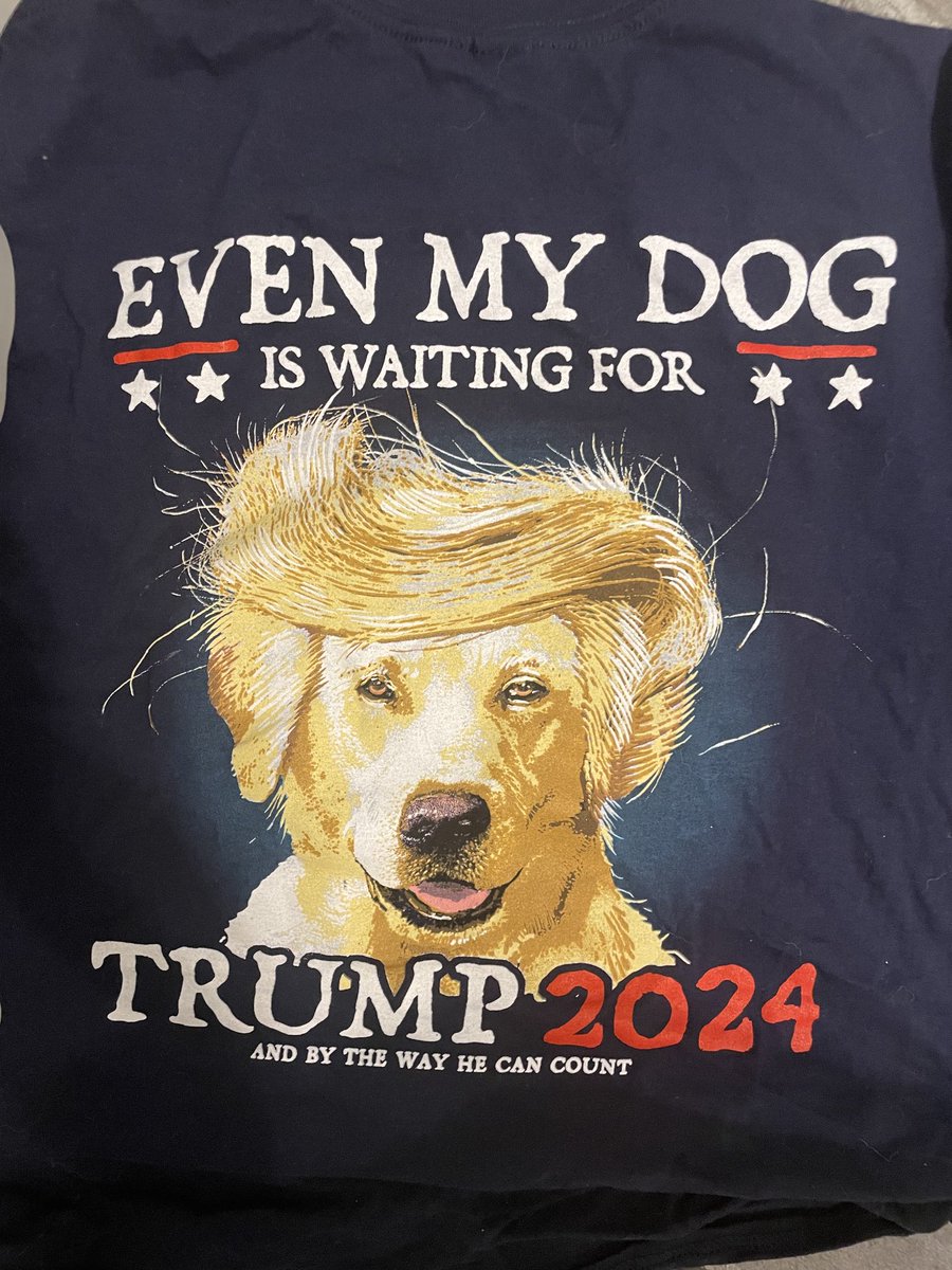 A little souvenir..a T-shirt I bought while we were in the Gulf Shore’s, it’s Trump country down there! Never saw so many ‘Let’s Go Brandon’ labels in my life! Plastered on T-shirts, beach towels, yard signs,etc..made me happy!😉😉💯🇺🇸❤️🤍💙✝️