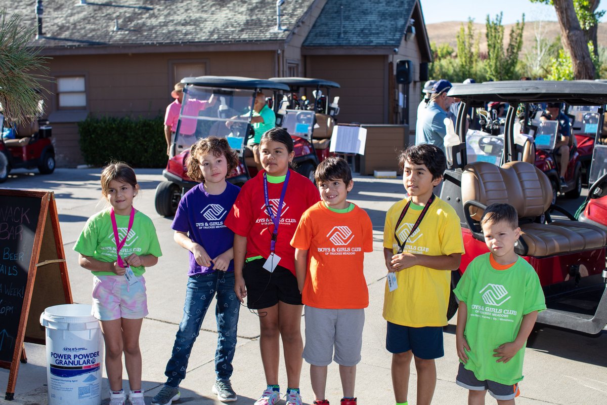 MicrosoftReno's tweet photo. Another amazing year supporting the @PositivePlace! Thank you to all of our sponsors, participants, and volunteers for your support of the 14th Annual Microsoft Charity Golf Tournament! #ForetheKids #MicrosoftReno #MicrosoftLife https://t.co/cy980W66Fw