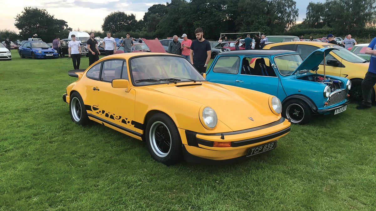 When family life took over, Club member Phil Perrin made the difficult decision to take his beloved Carrera 3.0 off the road in favour of something more practical. After being tucked away for nearly 10 years, the time came to restore it: bit.ly/3JXVrBW