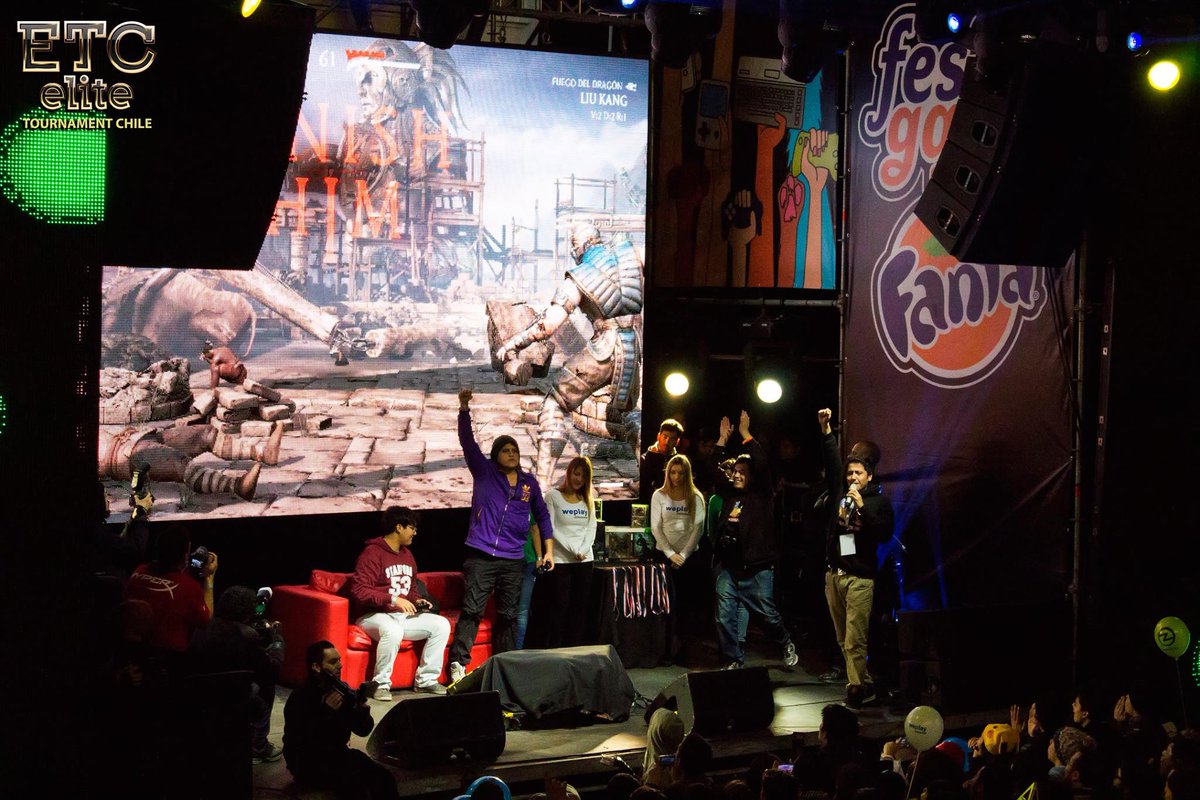 ETCChile's tweet photo. Hace 7 años nos despedimos de la #zonafighting by @ETCChile en #Festigame2015

Registro fotográfico:

Jueves 13 agosto:
https://t.co/z5TO8LRuPQ

Viernes 14 agosto:
https://t.co/k4Cw1z7iQA

Sábado 15 agosto:
https://t.co/UrThyPYIbn

Domingo 16 agosto:
https://t.co/CMylFGnsLO https://t.co/4DTk9LDtF3