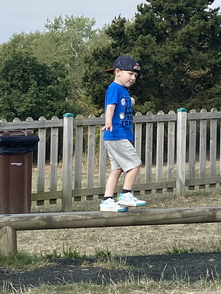 If you’re still looking for somewhere to go this holiday, we can definitely recommend #Pugneys It has everything.Great walks, huge sandpit, playground, train rides, Blown Away adventure trail and so much more.  #schoolholidayfun