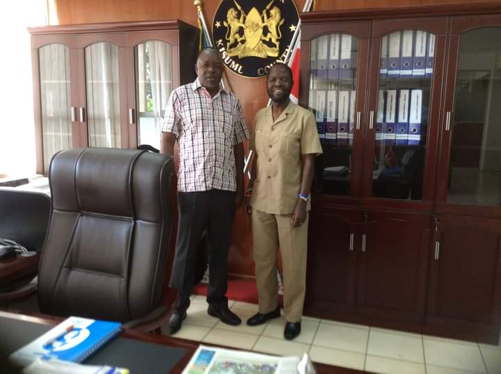 MigunaMiguna's tweet photo. Justus Nyang'aya and @AnyangNyongo. Patriots: bring more pictures. Let us expose the 4 IEBC vagabonds! https://t.co/sVQZmDjCLZ